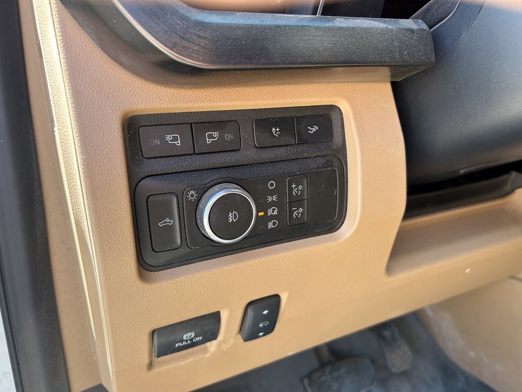 2024 Ford F-350SD Lariat DRW