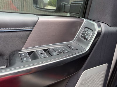 2026 Ford F-350SD Platinum Black Widow DRW