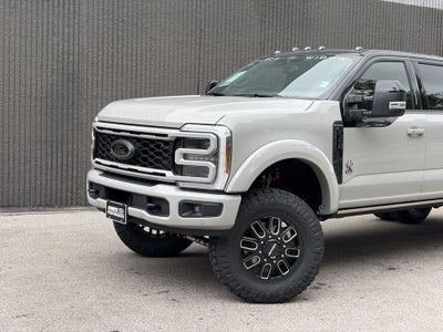 2026 Ford F-350SD Platinum Black Widow DRW