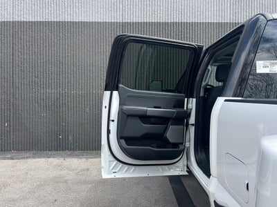 2026 Ford F-350SD Black Widow DRW