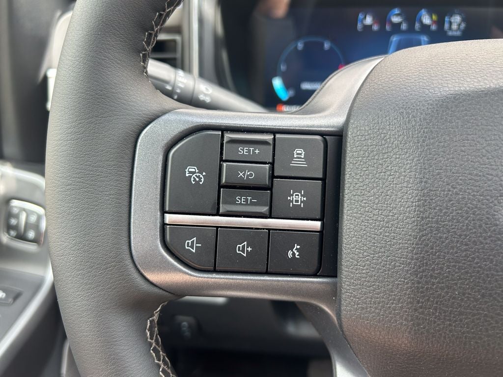 2026 Ford F-350SD Black Widow DRW