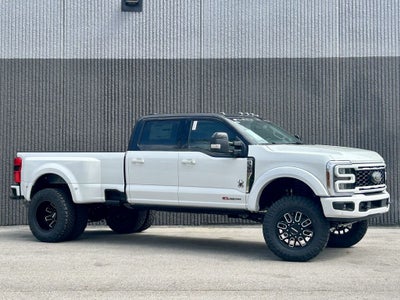 2026 Ford F-350SD Black Widow DRW