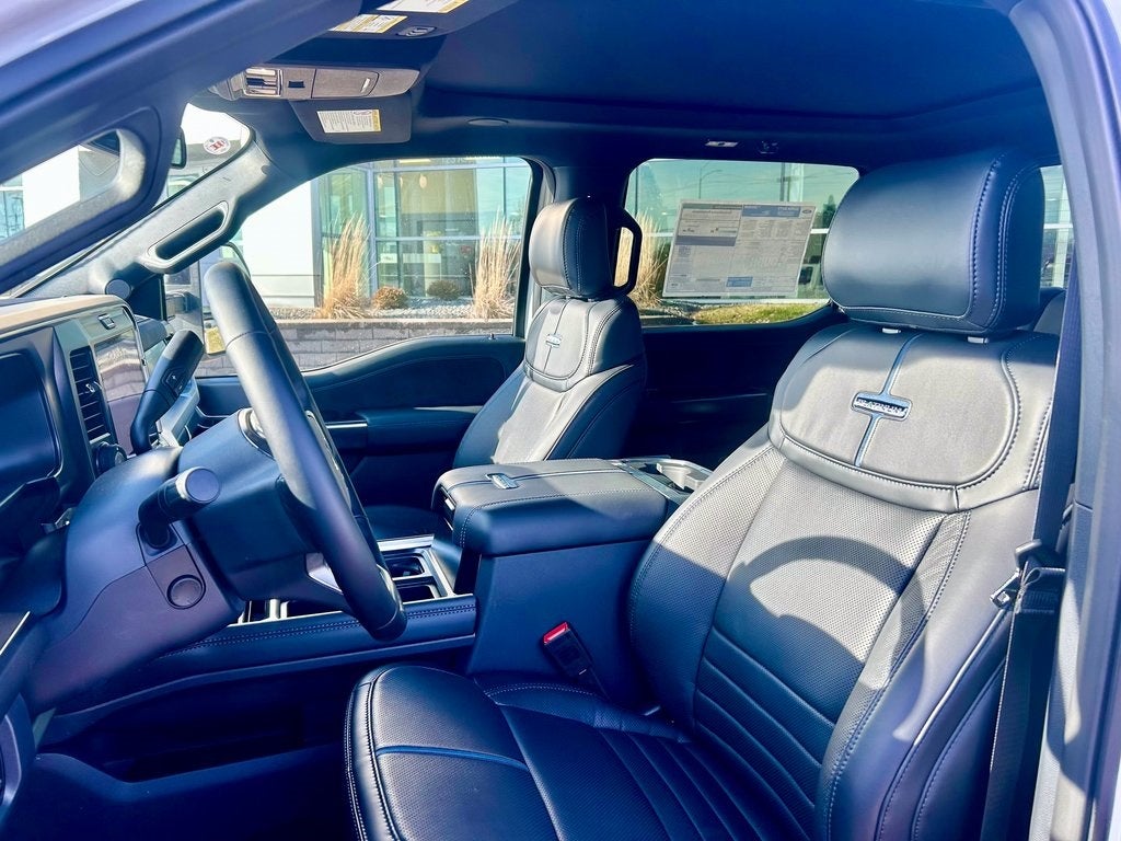 2026 Ford F-350SD Platinum DRW