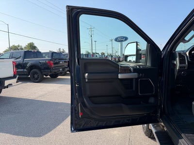 2017 Ford F-350SD Lariat