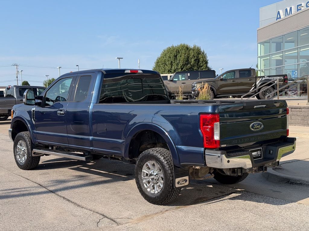 2017 Ford F-350SD Lariat