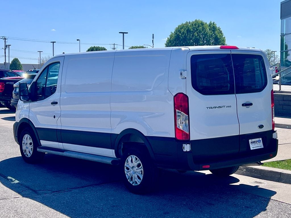 2025 Ford Transit-250 Base