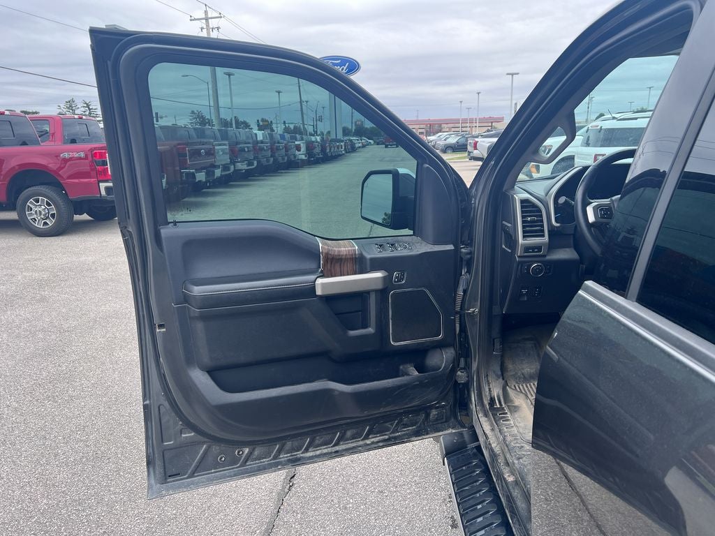 2019 Ford F-150 Lariat