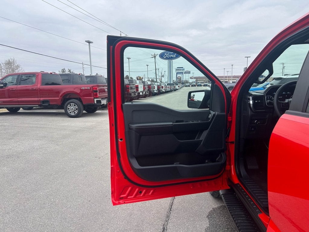 2022 Ford F-150 XL STX