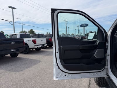 2023 Ford F-150 Lariat Black Ops