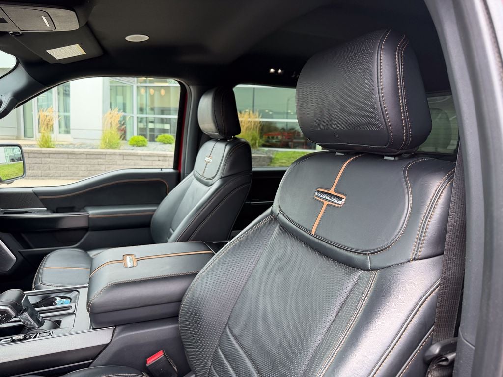 2022 Ford F-150 Platinum