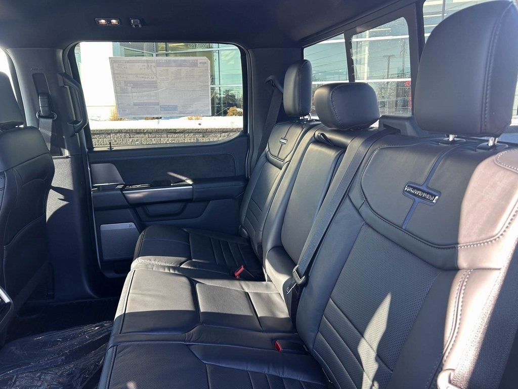 2025 Ford F-150 Platinum