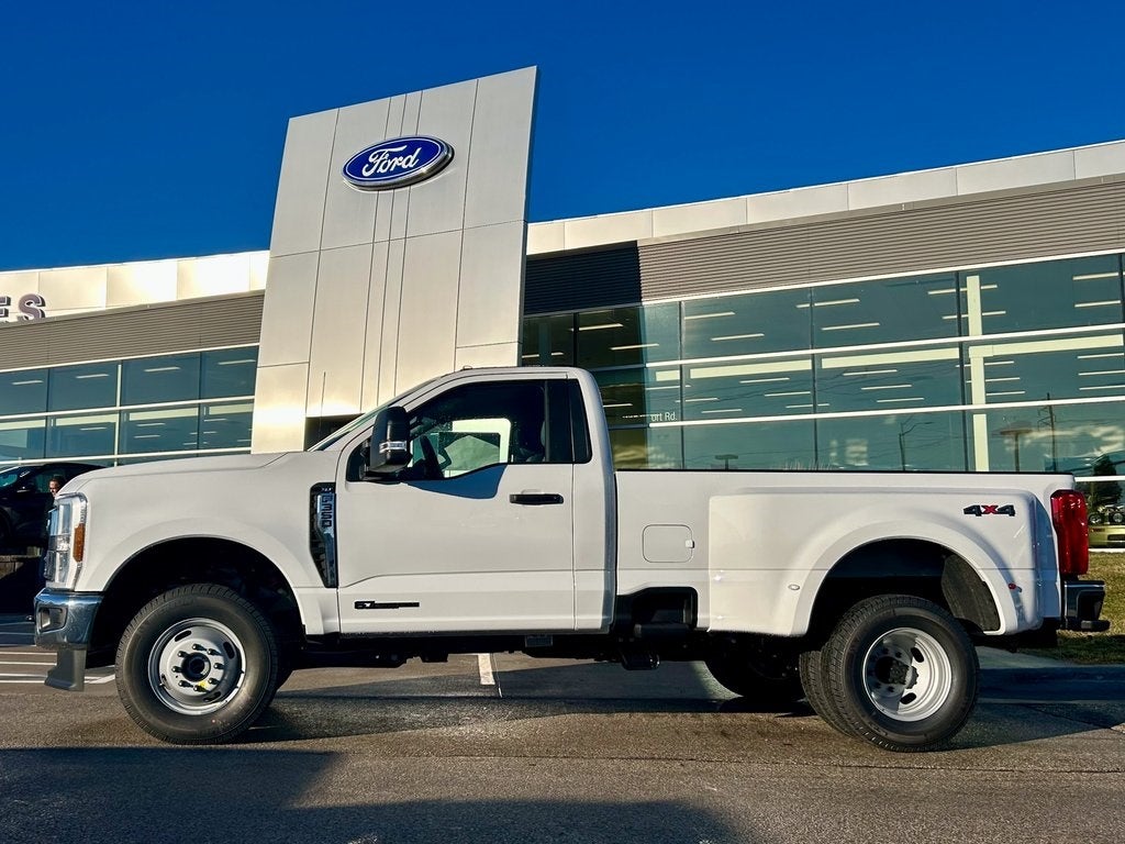 2026 Ford F-350SD XLT DRW