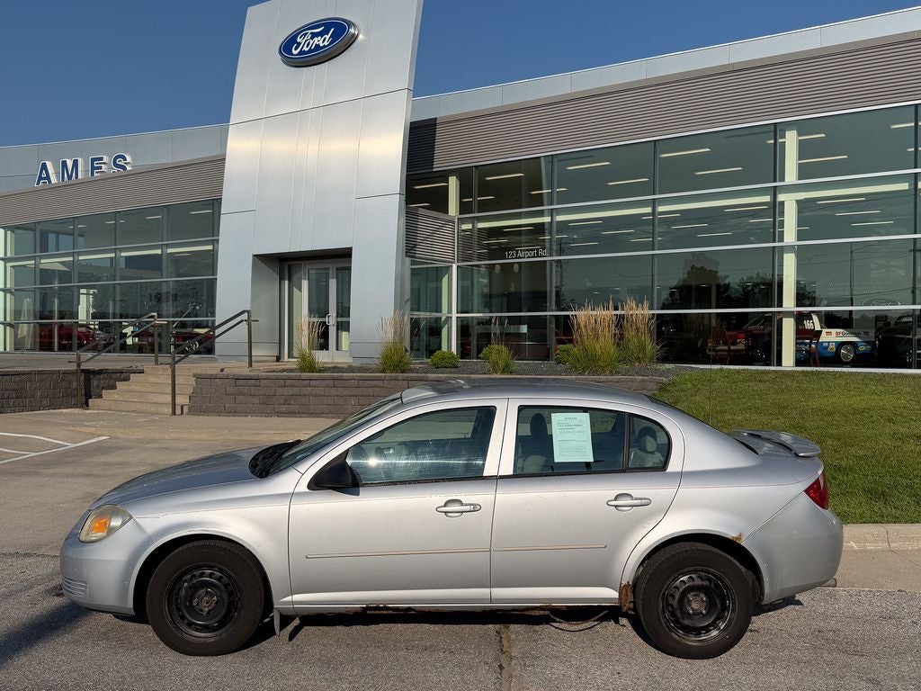 2005 Chevrolet Cobalt Base