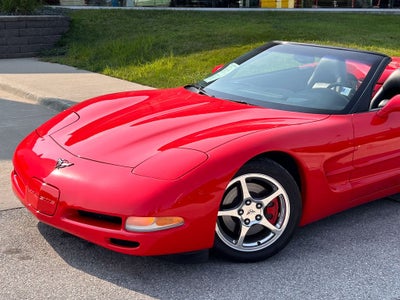 2002 Chevrolet Corvette Base