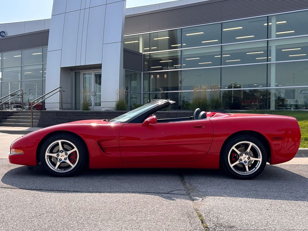 2002 Chevrolet Corvette Base