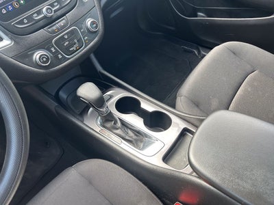 2022 Chevrolet Malibu LS 1LS