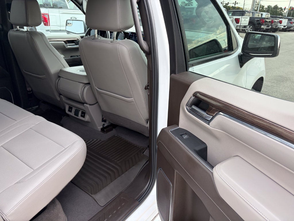 2024 Chevrolet Silverado 1500 LT LT1