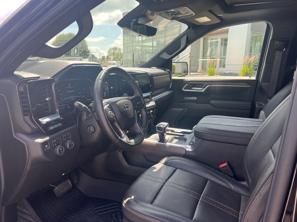 2025 Chevrolet Silverado 1500 High Country