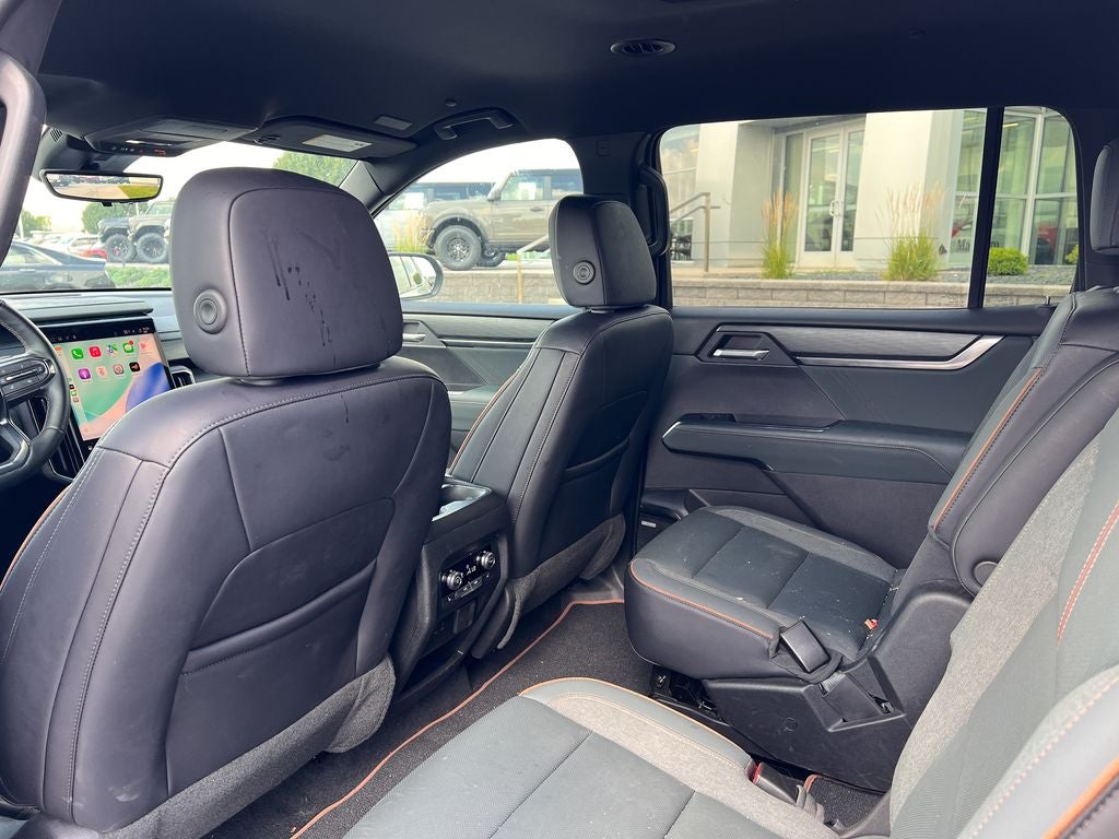 2024 GMC Acadia AT4