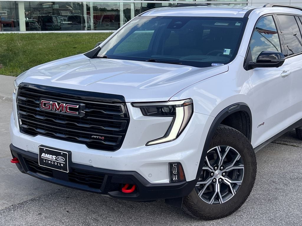 2024 GMC Acadia AT4