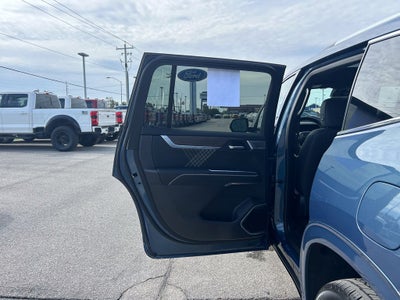 2025 GMC Acadia Denali