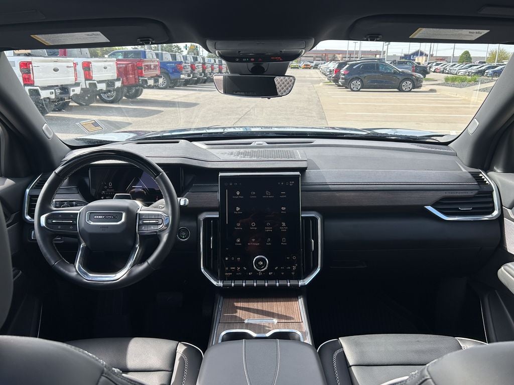2025 GMC Acadia Denali