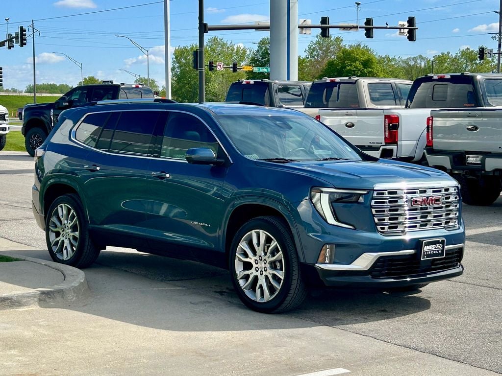 2025 GMC Acadia Denali