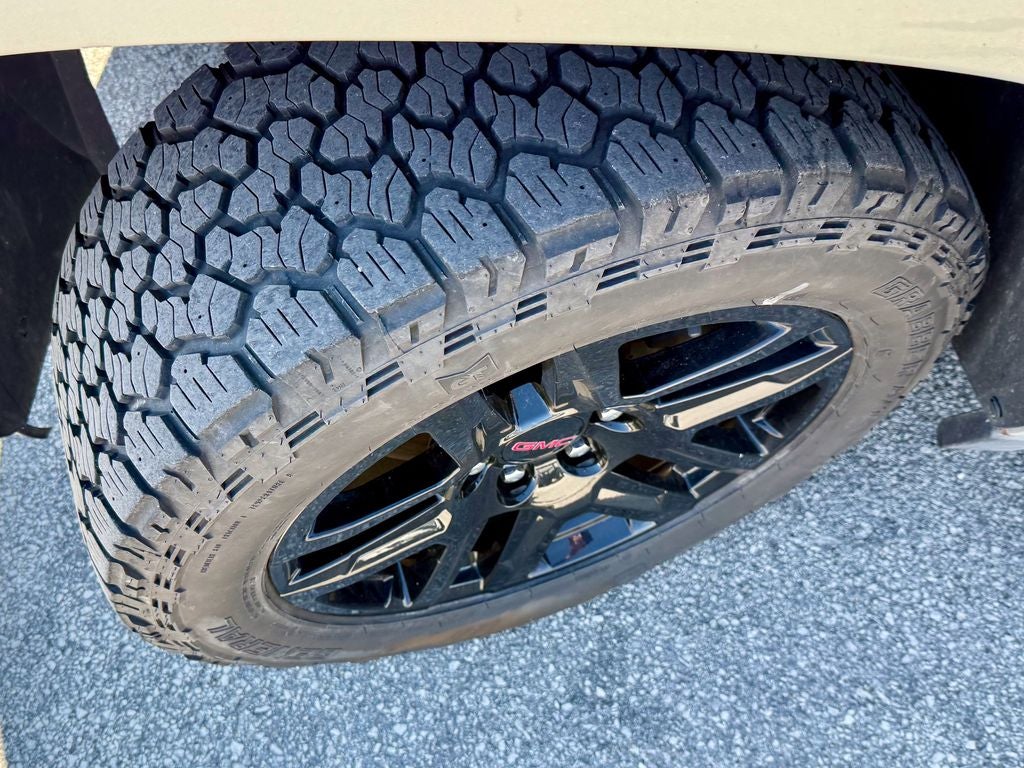 2013 GMC Yukon XL SLT 1500