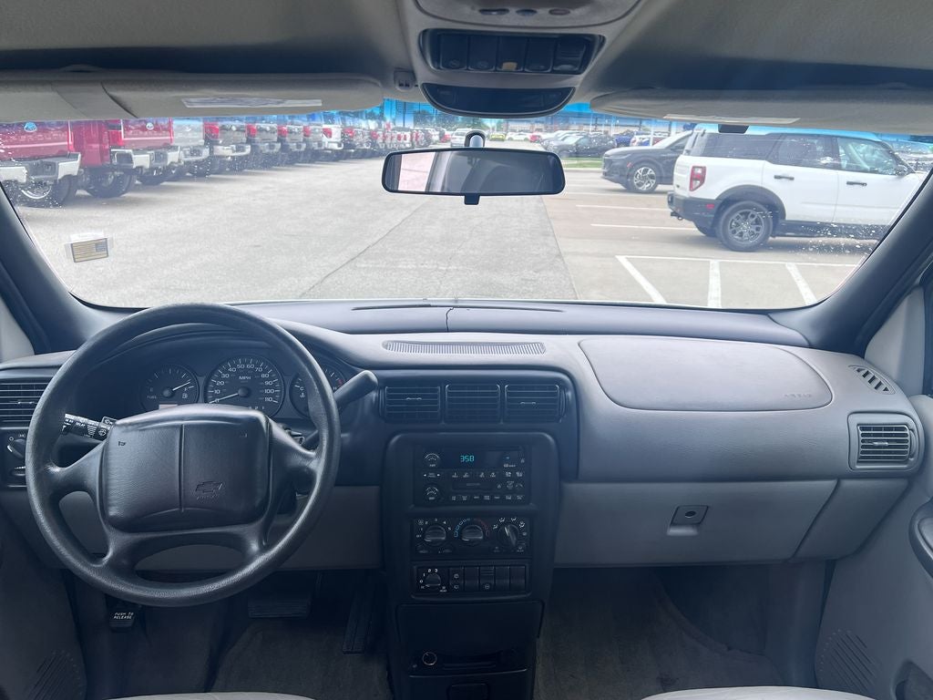2001 Chevrolet Venture Plus