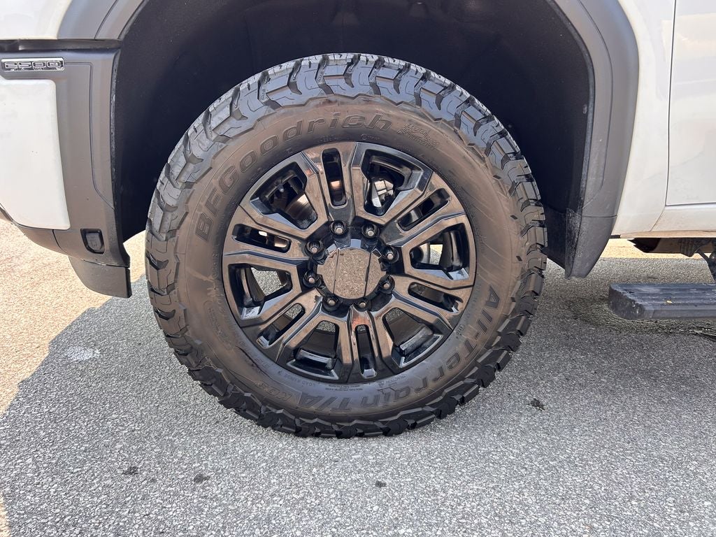 2025 GMC Sierra 2500HD AT4