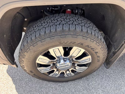 2025 GMC Sierra 2500HD Denali