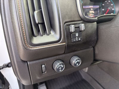 2022 GMC Canyon AT4 w/Leather