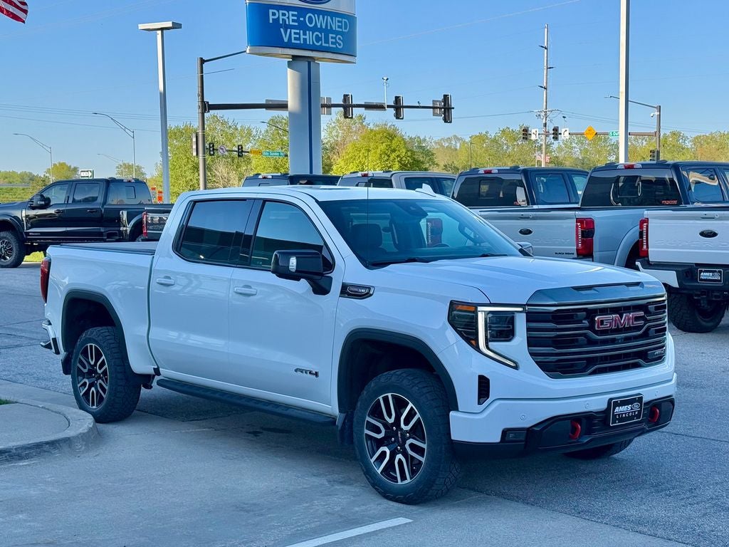 2022 GMC Sierra 1500 AT4