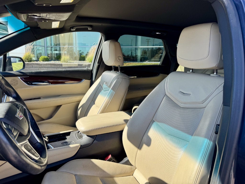 2018 Cadillac XT5 Luxury