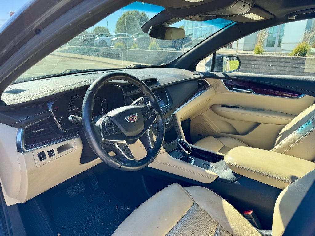 2018 Cadillac XT5 Luxury