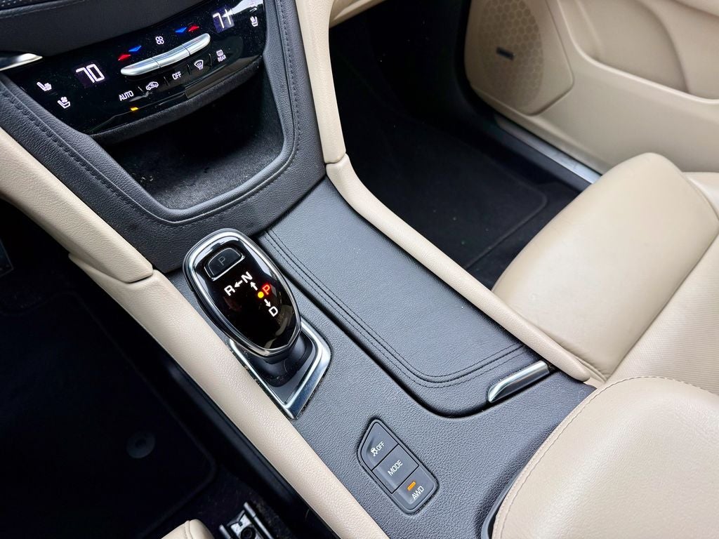 2017 Cadillac XT5 Premium Luxury