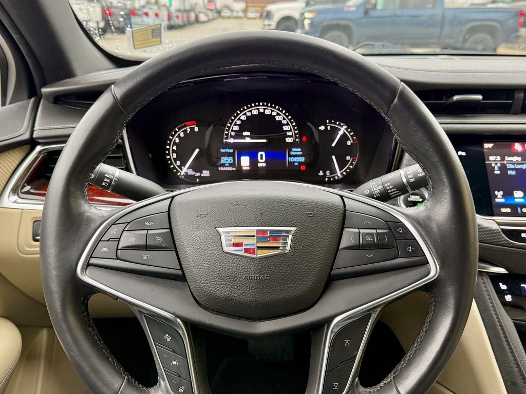 2017 Cadillac XT5 Premium Luxury