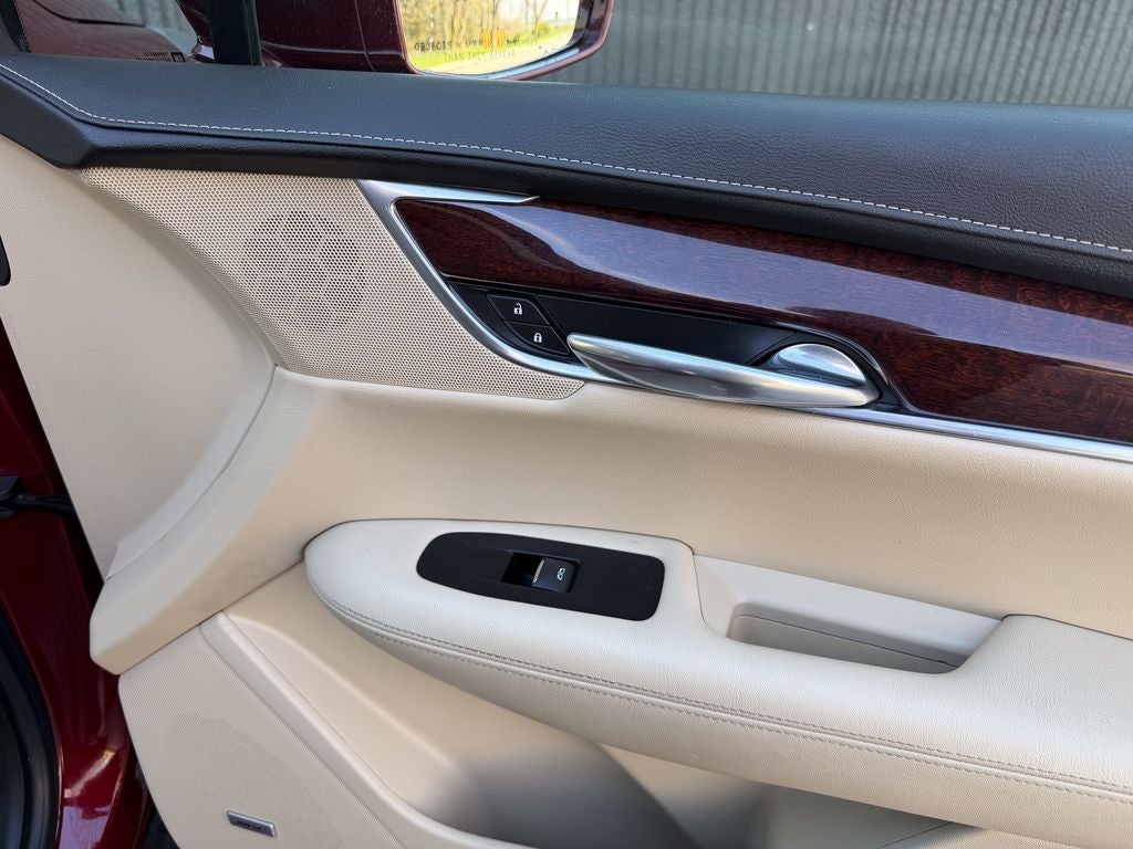 2017 Cadillac XT5 Premium Luxury