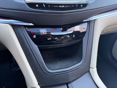 2017 Cadillac XT5 Premium Luxury