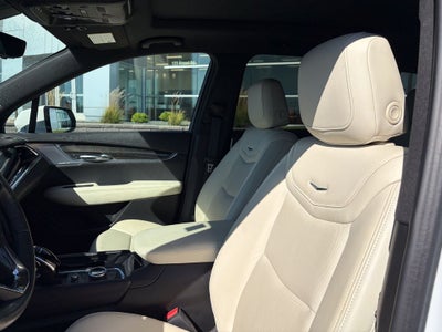 2023 Cadillac XT6 Sport
