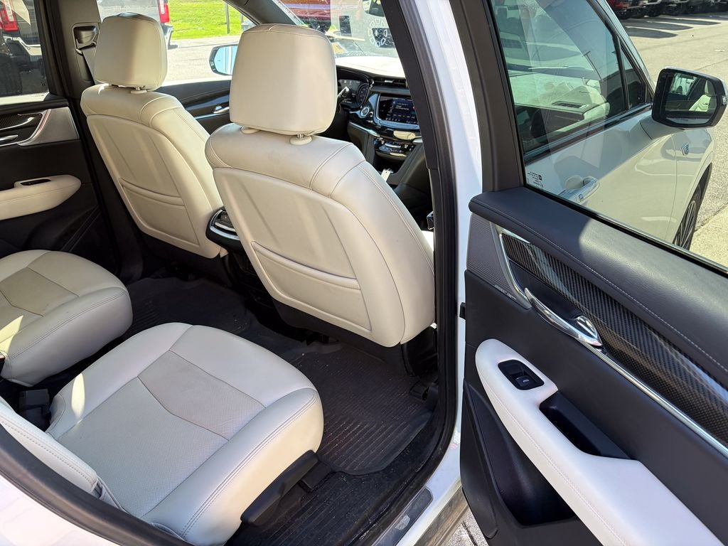 2023 Cadillac XT6 Sport