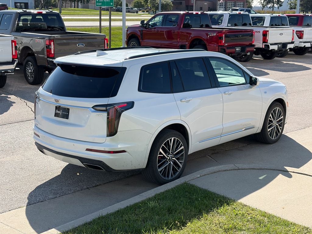 2023 Cadillac XT6 Sport