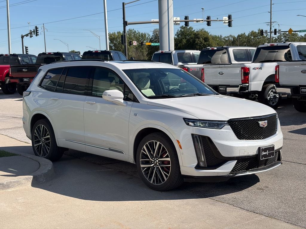 2023 Cadillac XT6 Sport
