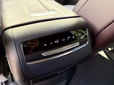 2022 Cadillac Escalade Sport Platinum