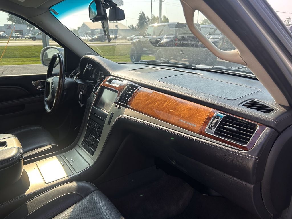 2013 Cadillac Escalade ESV Platinum Edition