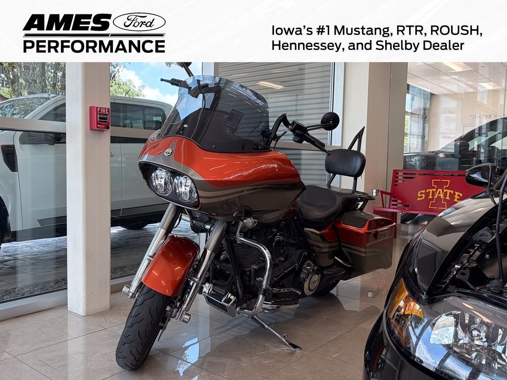 2013 Harley-Davidson Road Glide FLTRXS CVO