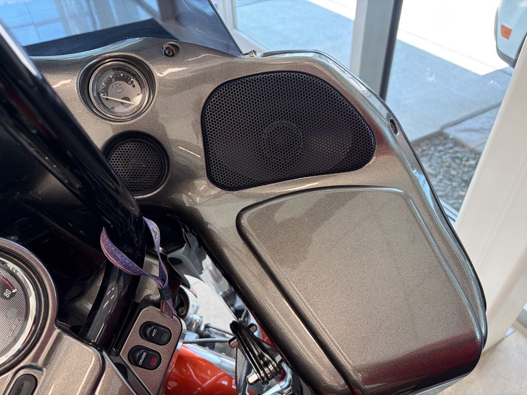 2013 Harley-Davidson Road Glide FLTRXS CVO