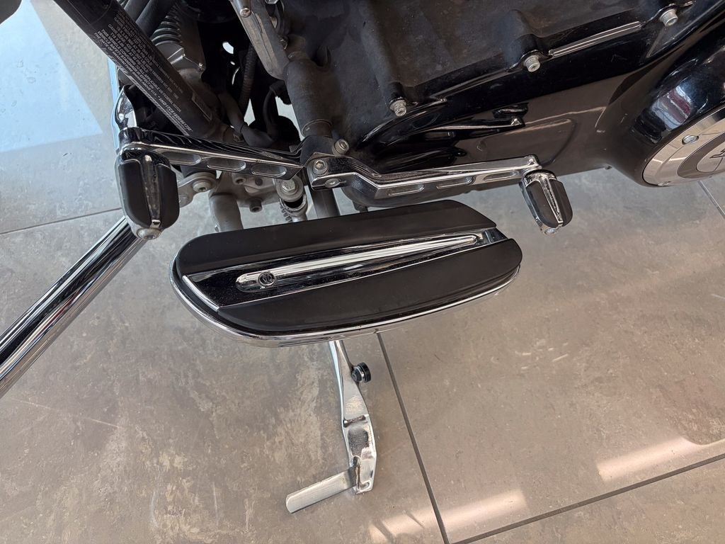 2013 Harley-Davidson Road Glide FLTRXS CVO
