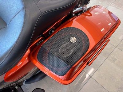 2013 Harley-Davidson Road Glide FLTRXS CVO