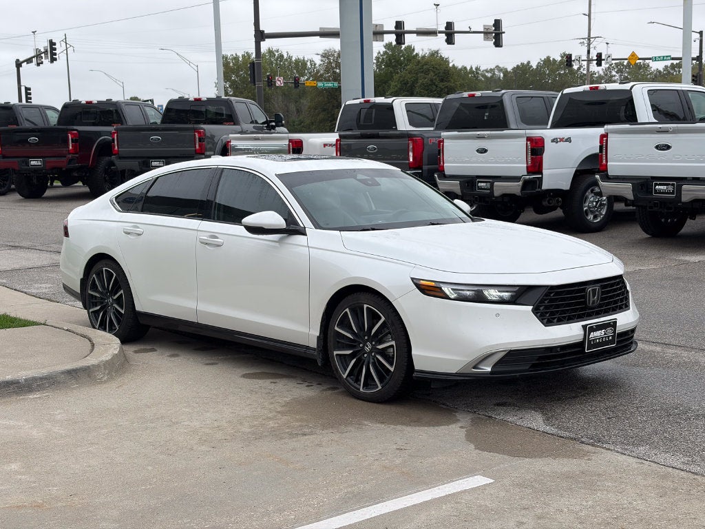 2025 Honda Accord Hybrid Touring